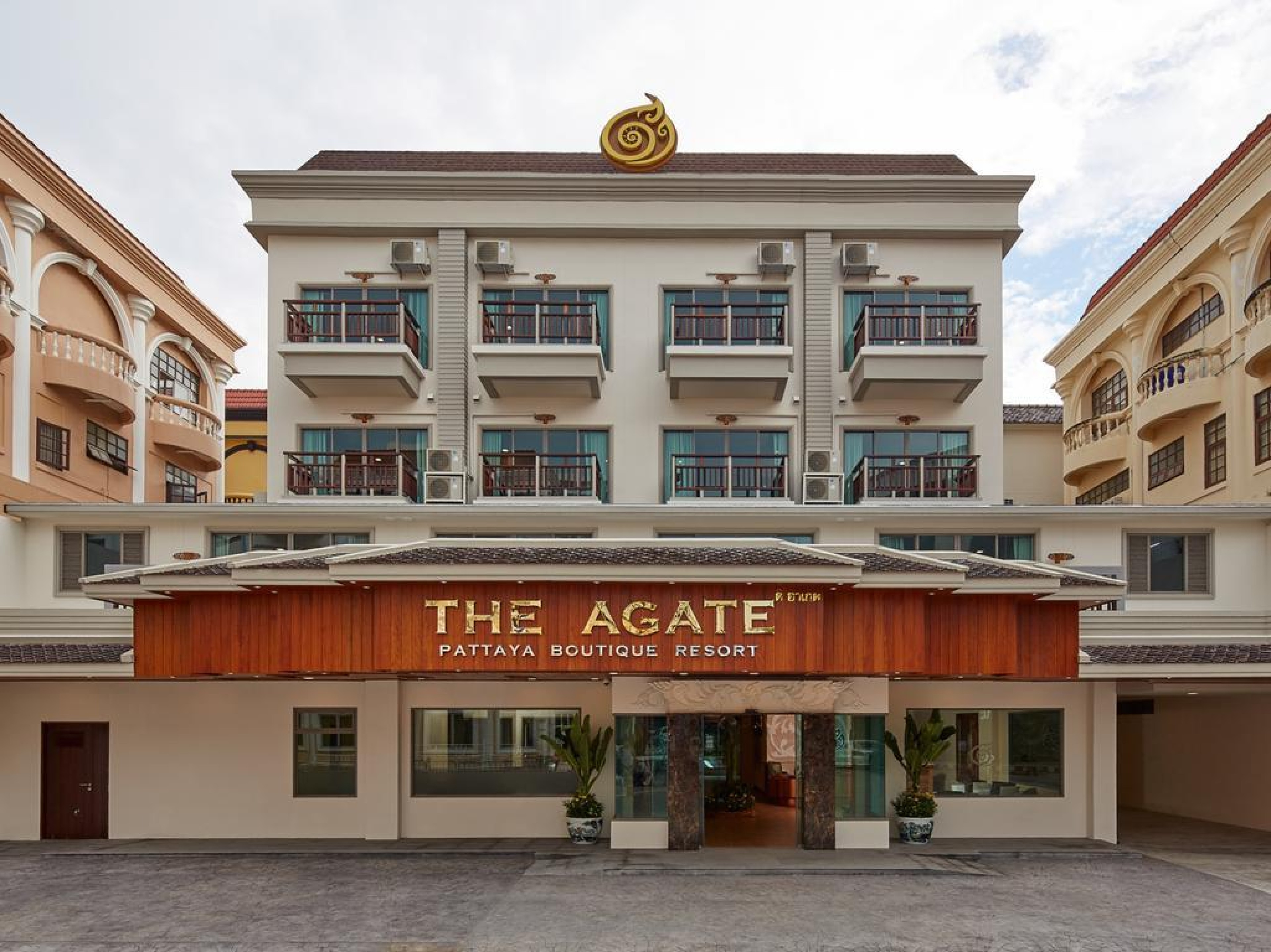 Забронировать отель The Agate Pattaya Boutique Resort (Таиланд) 🏝  Туристическое агентство Казтур